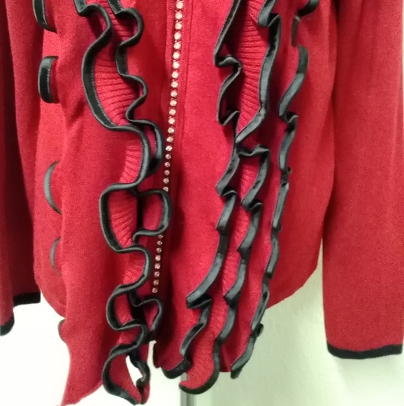 BNWT Belldini red/black ruffle cardigan - Picture 3 of 13